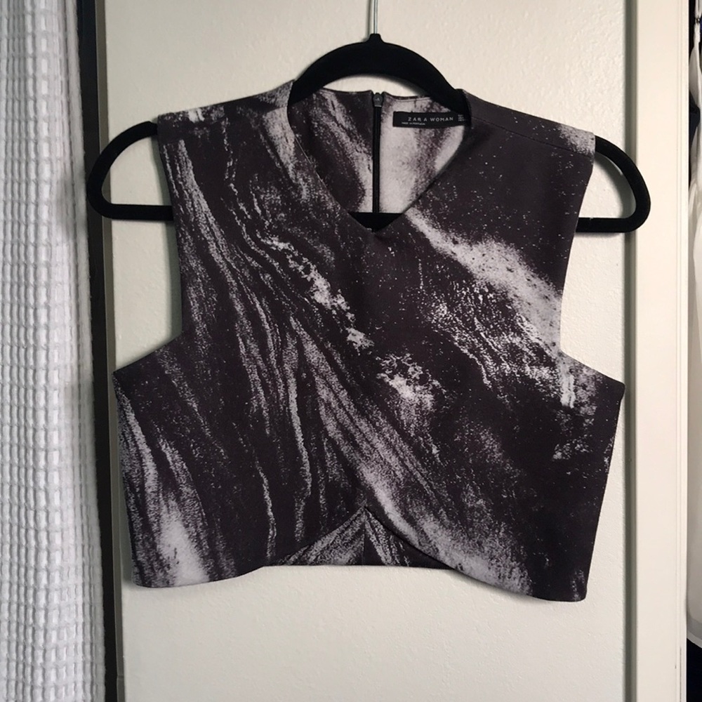 Zara black and gray crop top, size women’s M